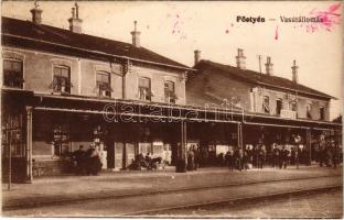 Pöstyén, Piestany; vasútállomás. Hátoldalon irredenta Hiszekegy szöveg, Vasúti levelezőlapárusítás 4810. / railway station. Irredenta on the backside (Rb)