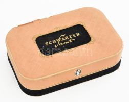 Schwarzer Florena pipere szett, díszdobozban