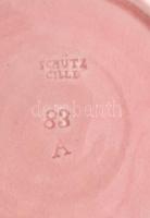 Schütz Cilli fajansz kínáló tál, kézzel festett, jelzett, kis kopással, d: 19,5 cm