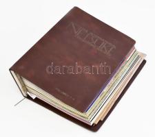 1973-1977 Vintage - The International Netsuke collectors society journal 4 évfolyam egybe kötve gyűrűs mappában. Alapismeretektől a referencia anyagokig, rengeteg színes fotóval, gyűjtői indexxel.