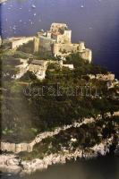 Várak, várkastélyok a magasból. Ford.: Hargitai György. Bp., 2004, Ventus Libro. Rendkívül gazdag ké...