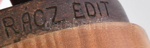 Rácz Edit (1936- ): Akt. Bronzírozott műanyag, hibátlan, jelzett, m: 20 cm