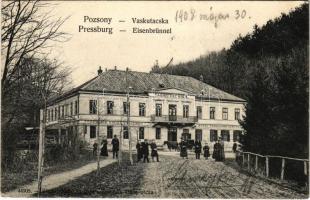 1908 Pozsony, Pressburg, Bratislava; Vaskutacska, Ferdinánd király vasfürdő, lovaskocsi. Neffe J. kiadása / Eisenbrünnel (Eisenbründl), König Ferdinand Eisenbad / Zelezná Studienka / spa, bathhouse, horse-drawn carriage (EK)