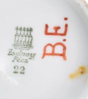 Zsolnay virágmintás váza. Jelzett, kopással, m: 9,5 cm