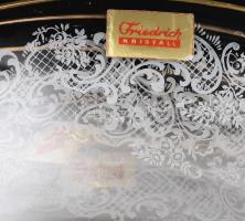 Friedrich Kristall kristályüveg köretes készlet. Jelzett, aranyozott, hibátlan, d: 14,5-21 cm, m: 3-...