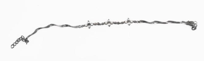 Ezüst(Ag) hajlított glídes köves karkötő, jelzett, h: 17,5-20 cm, bruttó: 5,5 g