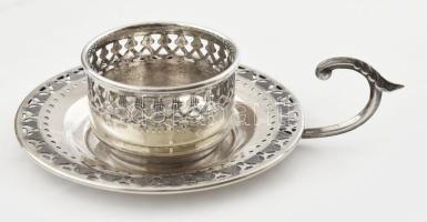 Ezüst(Ag) áttört peremű sétáló gyertyatartó, jelzett, d: 11 cm, nettó: 76,7 g