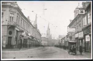 cca 1940-1950 Szendrő István (1908-2000): Nagyvárad, Rákóczi út, pecséttel jelzett fotó feliratozva, 11×17 cm