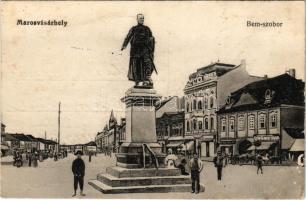 1940 Marosvásárhely, Targu Mures; Bem szobor (1919-ben ledöntötték), cipőraktár üzlet / statue of Józef Bem (demolished in 1919) + "Tábori Postahivatal 22"