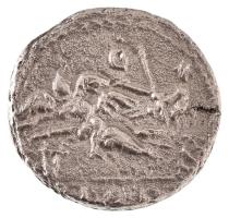 Római Köztársaság Kr.e. 103. Denarius Ag (3,11g) T:VF,F
Republic of Rome 103 BC Denarius Ag "C...