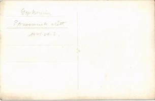 1941 Magyar katonai gépkocsi Pervomaisk (Ukrajna) előtt / WWII Hungarian military motor car near Per...