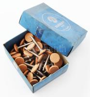 cca 50 darab kis köszörűvég