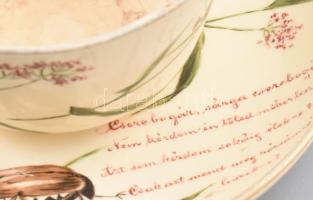 1894, Schütz Kerámiagyár, Díszcsésze alátéttel, cserebogár mintával és a Cserebogár, sárga cserebogá...