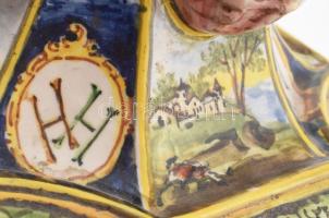 Angelo Minghetti (1822-1885): Nyolcszögletű tintatartó. Fajansz, kézzel festett, jelzett, sérülésekk...