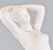 Oláh Sándor (1907-1983): Ülő női akt. Terrakotta, jelzett 29 cm