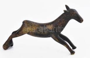 Bronz őz figura, lábánál rögzíthető, kopással, h: 21 cm