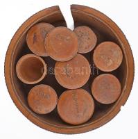 Antik fa fűszertároló edény készlet, sérülésekkel, tartóedény d: 19 cm