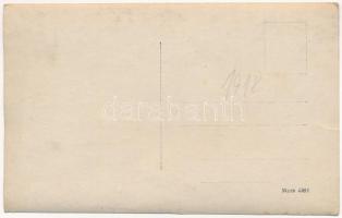 1918 Első világháborús osztrák-magyar katonai fotó: az ellenségtől felgyújtott Pizano, riadó lépcsőn...