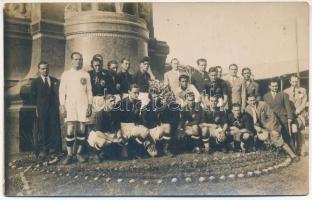 1925 (?) Milánó, Magyar válogatott labdarúgó csapat, focisták (köztük Zsák Károly kapus) / Hungarian National football team. sport photo (fl)