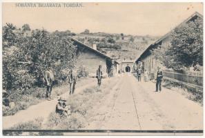 Torda, Turda; Sóbánya bejárata. Füssy József kiadása / salt mine entrance (fl)