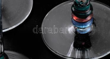 Mid-century francia pezsgőspohár szett, 6 db, talpánál háromszínű üvegkarika díszítménnyel, kis kopá...