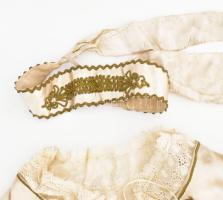 Kislány díszmagyar. selyem, pártával