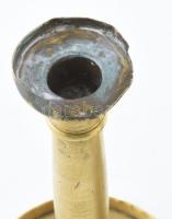 Bronz gyertyatartó pár, egyik sérült, m: 19 cm