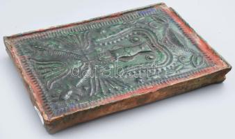 Kályhacsempe. Kalotaszeg, 19. sz vége, mázas kerámia, sérüléssel, 30x20,5 cm KIZÁRÓLAG SZEMÉLYES ÁTV...