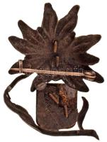 ~1930. "MTE (Magyar Turista Egyesület)" zománcozott fém jelvény, hátoldalán "JEROUSCH...