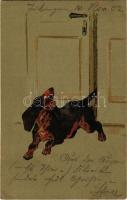 1902 Tacskó kutya - dombornyomott / Dachshund dog - embossed litho (EK)