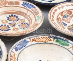 5 darab tányér. Torda, Erdély, 19. sz. második fele, sérüléssel, repedéssel, d: 20-22 cm