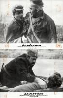 ,,Örvényben" című jugoszláv film jelenetei és szereplői, 6 db vintage produkciós filmfotó (vitrinfotó, lobbyfotó) ezüst zselatinos fotópapíron, a használatból eredő (esetleges) kisebb hibákkal, barna foltok, 18x24 cm