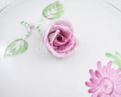 Herendi Tertia vajkínáló, rózsa fogón kis pattogzással, d: 22 cm