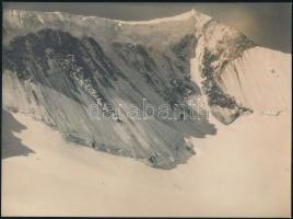 cca 1930 Dr. Bíró Pál (?-?) hagyatékából 1 db vintage fotóművészeti alkotás, ezüst zselatinos fotópapíron, jelzés nélkül (Lavina veszély), 17x23 cm