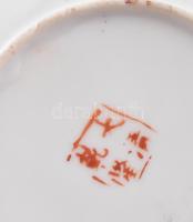 Antik kínai csésze alátéttel, jelzett, kis kopással, d: 11 cm, m: 5,5 cm