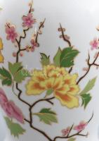 Hollóházi aranykontúrozott virágmintás váza. Jelzett, hibátlan, m: 35,5 cm