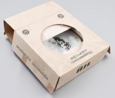 Salgótarjáni Síküveggyár vadászmintás üveg süteményes készlet, eredeti dobozában, d: 18-24 cm