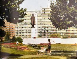 Zalaegerszeg város képeskönyve. Bp., 1978, Zalaegerszeg Város Tanácsa VB. Kiadói kartonált papírköté...