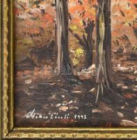 Olvashatatlan (Mikes László?) jelzéssel: Őszi erdő. Olaj, farost. Dekoratív, kissé sérült fakeretben...