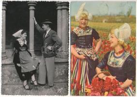 14 db MODERN népviseletes motívum képeslap / 14 modern folklore motive postcards