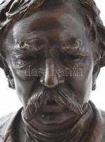 XIX. sz. magyar szobrász: Deák Ferenc büszt, bronz 24 cm Schlick Budapest öntő jelzéssel