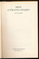 Mese a tölgyfa tetején. Csuvas mesék. Vál., az utószót és a jegyzeteket írta: Róna-Tas András. Ford....