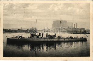 SMS HUSZÁR az Osztrák-Magyar Haditengerészet Huszár-osztályú rombolója / K.u.K. Kriegsmarine Torpedoboot-Zerstörer / Austro-Hungarian Navy torpedo destroyer. Phot. Alois Beer, F. W. Schrinner (EK)