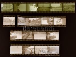 12 db fotótasak, bennük vegyes negatívokkal