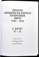 Magyar császári és királyi kamarások ősfái 1740-1918. I. kötet. A-G. Összeáll.: Vásárhelyi Miklós és...