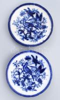 2 darab, cca 1850 Villeroy &amp; Boch &quot;Fasan&quot; mintás tál. Máz alatti kékkel festett, jelzés nélkül, mázrepedéssel, egyik tálon kis repedéssel, d: 23,5 cm