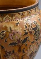 cca 1890, Zsolnay petróleumlámpa 3 darabos rész tétel, szerelék nélkül, keleties aranykontúrozott vi...