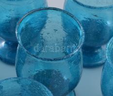 Antik krémes színezésű kék hutaüveg pohár garnitúra, 8 db, jelzés nélkül, hibátlan, m: 12,5-13 cm