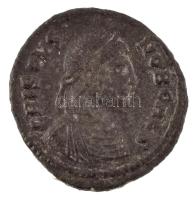 Római Birodalom / Heraclea / Crispus 326-327. AE Follis (2,35g) T:XF Roman Empire / Heraclea / Crispus 326-327. AE Follis &quot;CRISPVS NOB CAES / PROVIDEN-TIAE CAESS - SMH gamma&quot; (2,35g) C:XF RIC VII 75