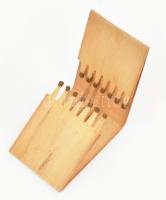 2 filléres gyújtó, gyufa, 3,5×4,5 cm